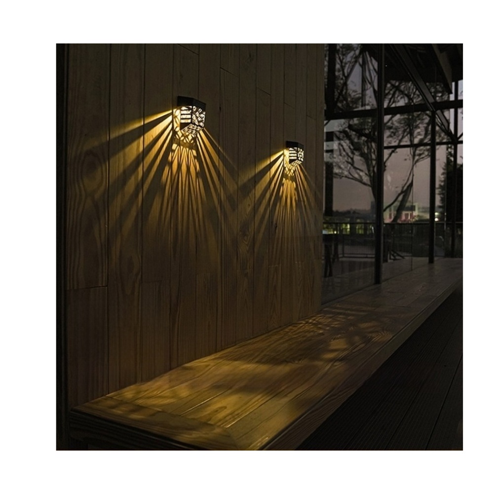Solar Powered LED Garden Fence - đánh giá và giá Outdoor Lighting Black